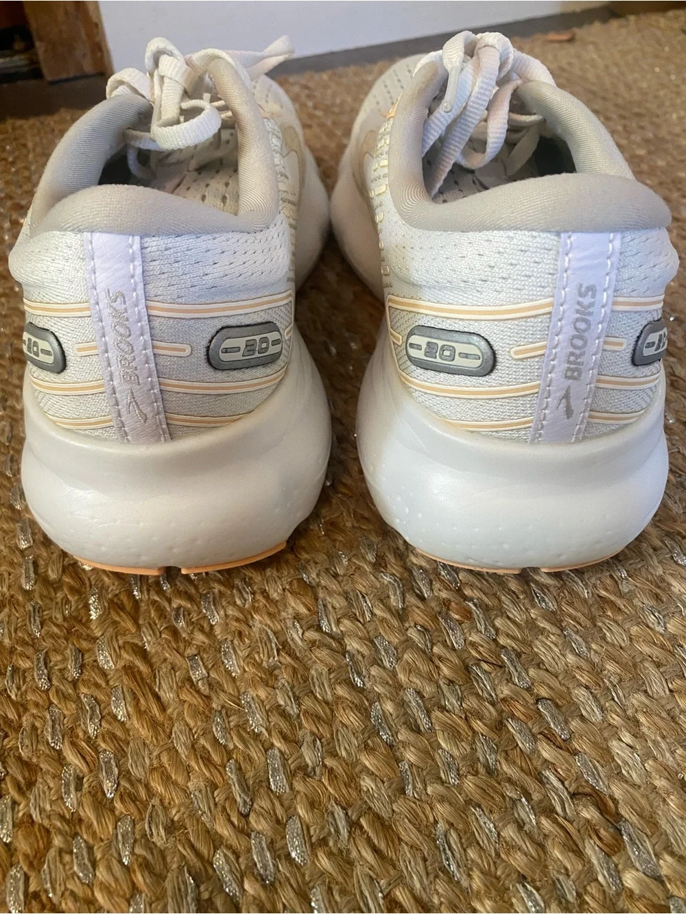 Brooks Glycerin 20 Women's Running Shoes Size 7.5 White Peach Grey NO INSOLES